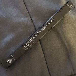 MOODSTRUCK PRECISION pencil eyeliner